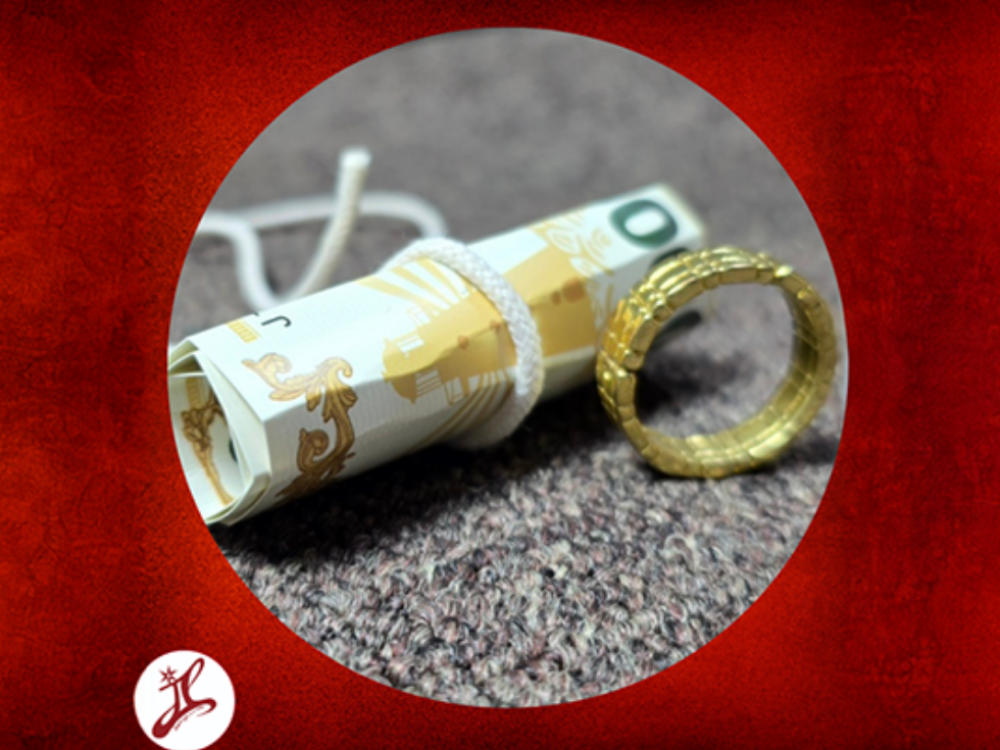 Lucky String by JL Magic